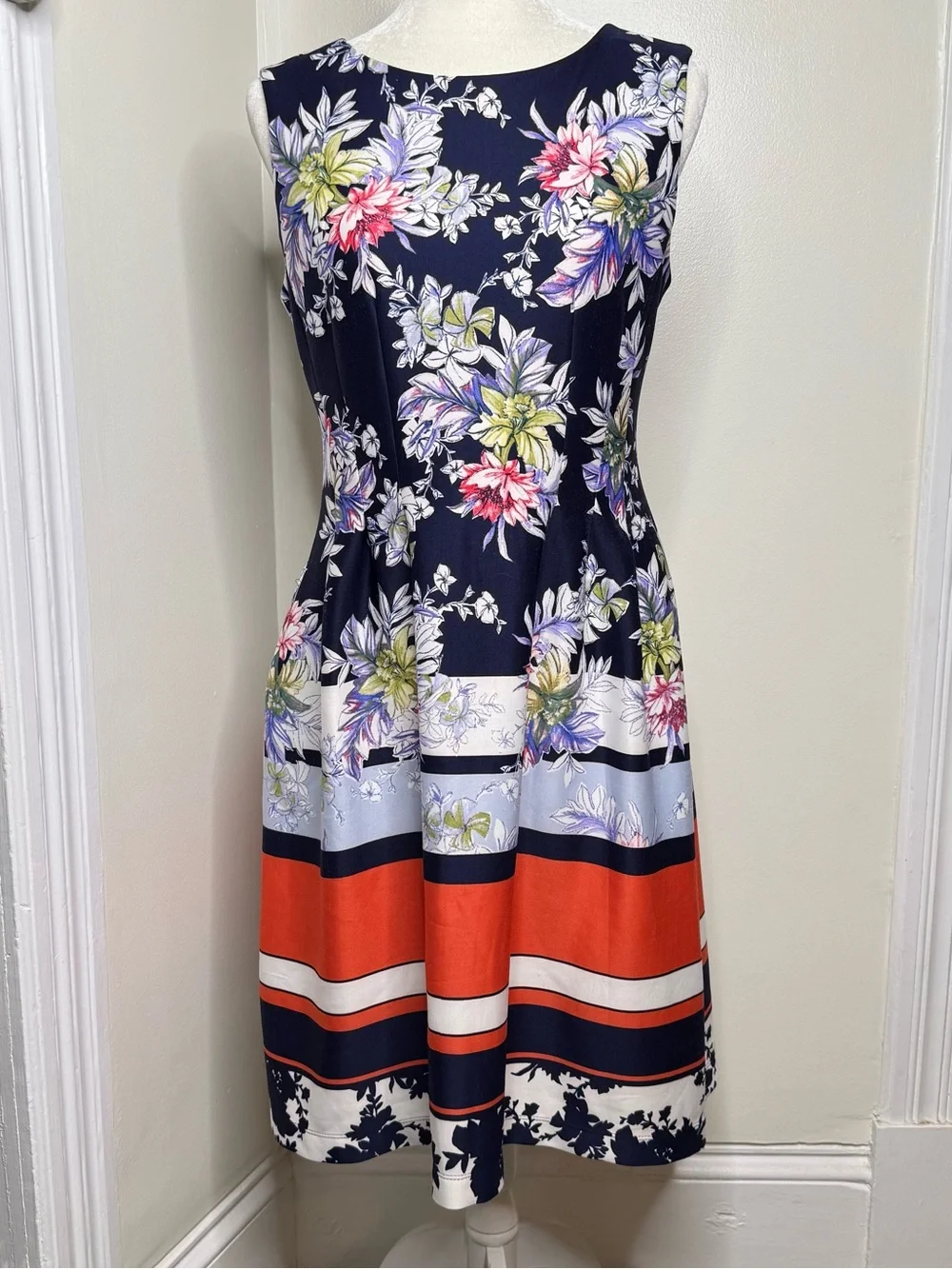 Roz & Ali Floral Midi Dress Women’s Size 6 Vibrant Pockets Brunch Altered? - Picture 2 of 16